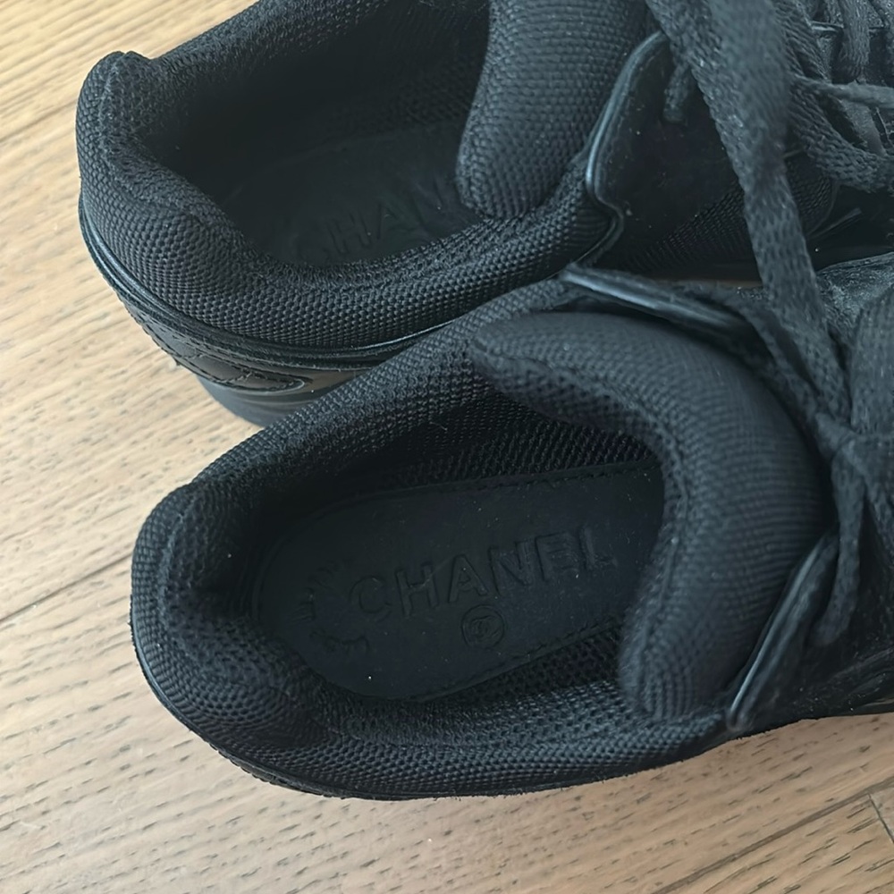 CHANEL Black Suede CC Sneakers - Picture 6 of 7